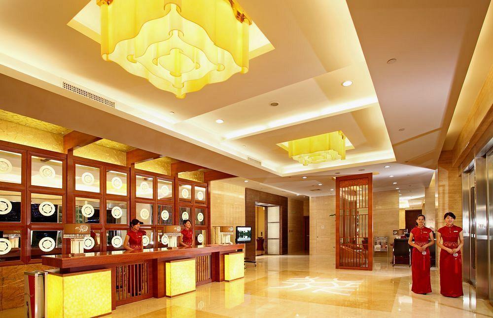 Peony International Hotel Xiamen Esterno foto