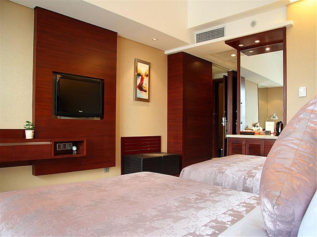 Peony International Hotel Xiamen Esterno foto