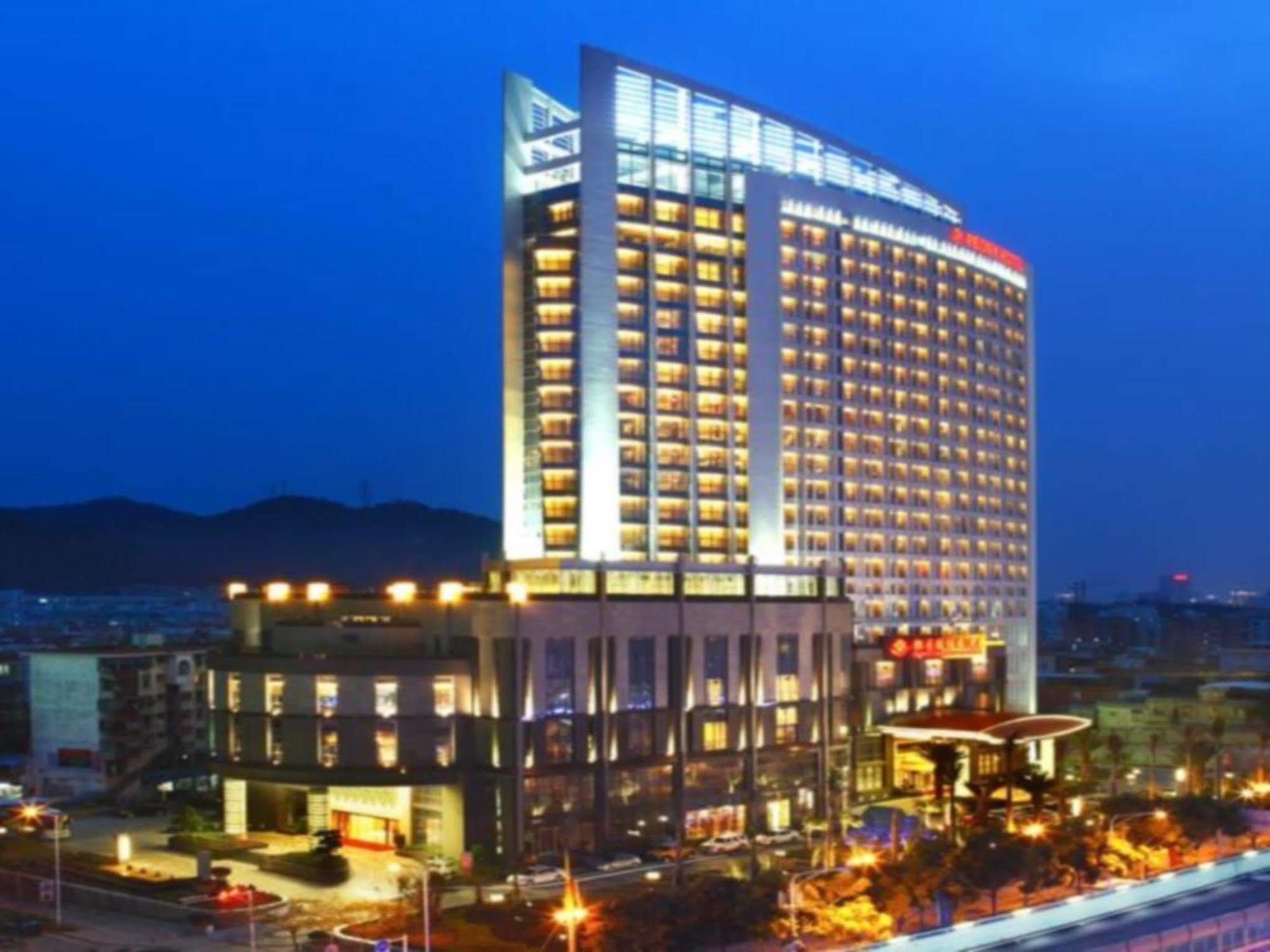 Peony International Hotel Xiamen Esterno foto