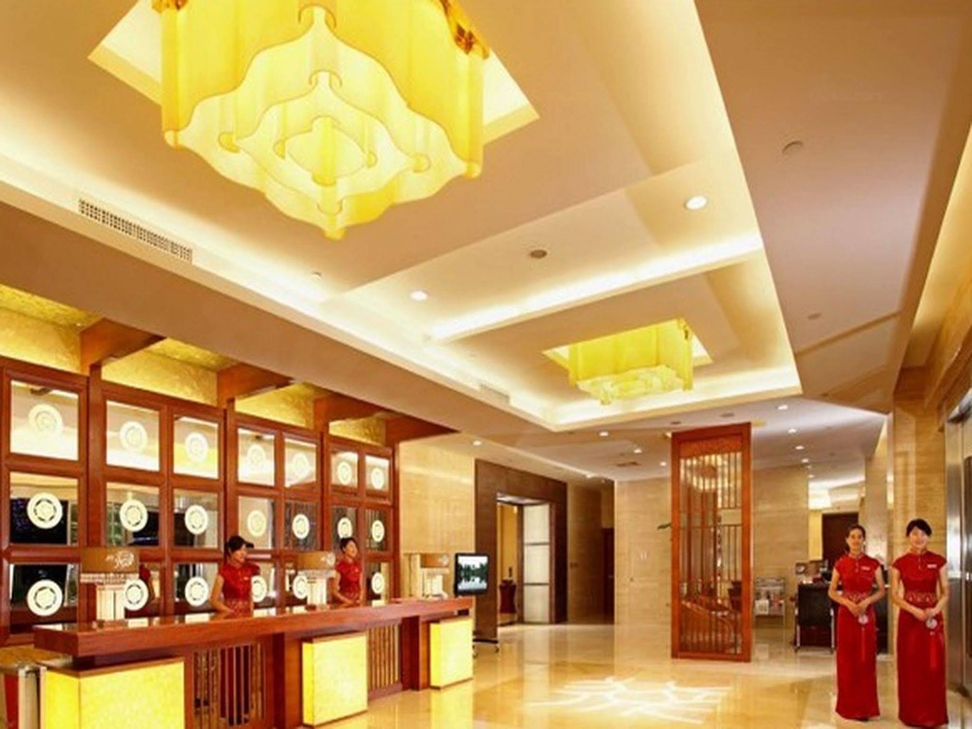 Peony International Hotel Xiamen Esterno foto